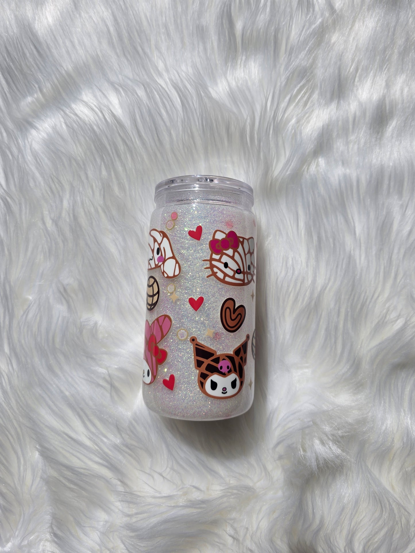 HK Conchas 16 oz Snowglobe